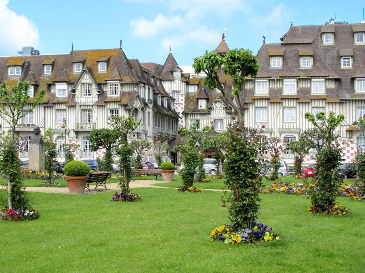 Apartment Castel Guermante By Interhome Deauville Esterno foto